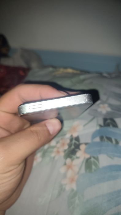 Iphone 5 se xotra 16 yomkst 93