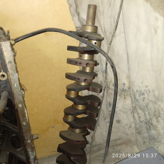 Блок. Кален вал. 0.25. кругои.