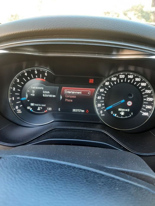 Ford Mondeo mk5 2.0 TDCI