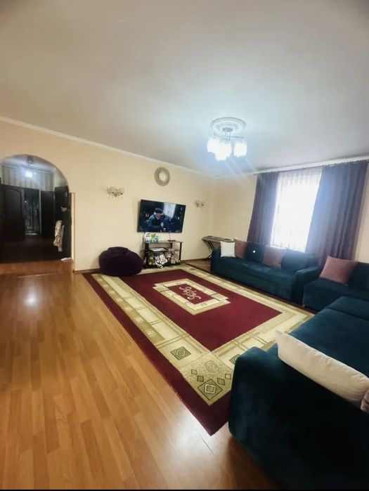 Яблоневый сад...