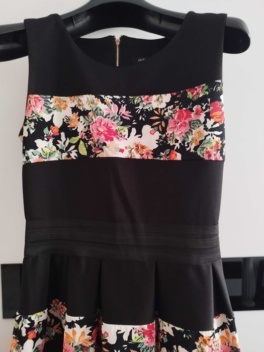 Рокля р-р с-м...