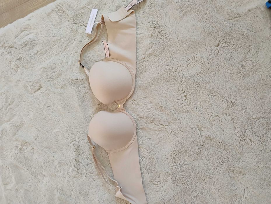 Сутиен Виктория Сикрет 38С