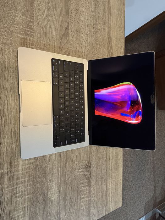 Macbook pro 14 M4 baterie 100% garantie internationala