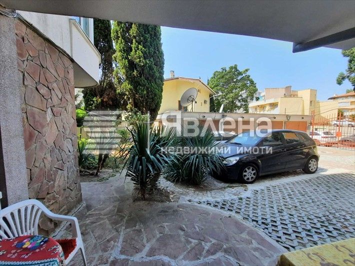 Дава се под наем Двустаен апартамент в Варна, Бриз - 64 кв.м за 435 € - Снимка #9