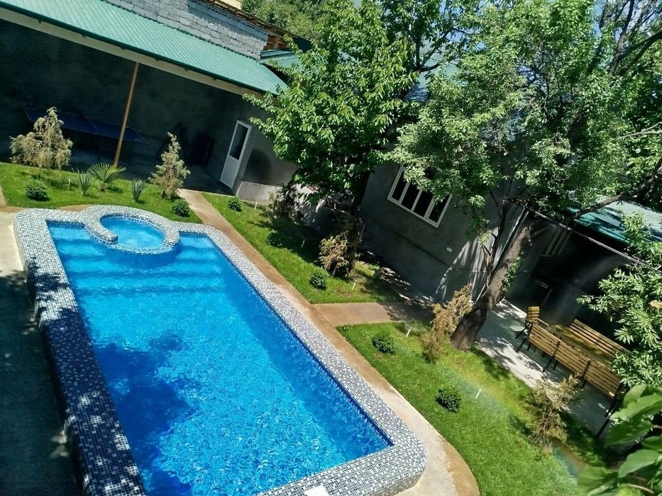 Oqtosh dacha oilaviy