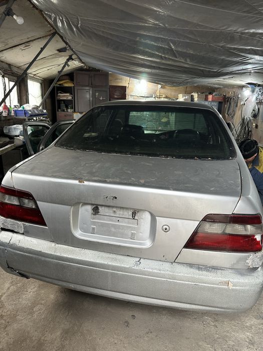 Nissan Bluebird разбор