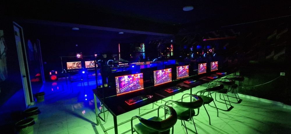 Kompyuterlar sotiladi arzon narxda 20 komplekt 65 ml azgina oʻtib beri