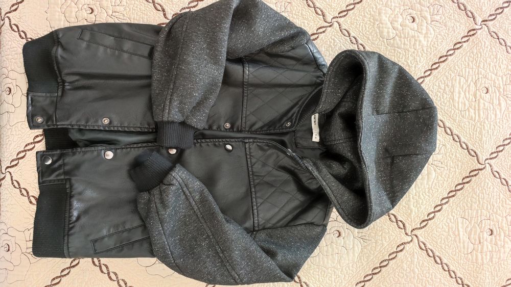 Продам верхнюю одежду