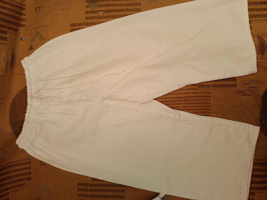 Продам кимоно 4-6 лет