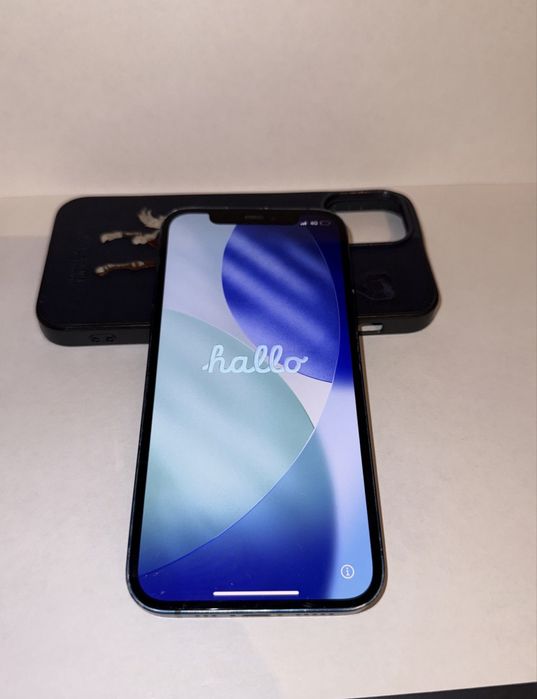 Продам iPhone 12