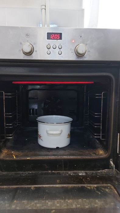 Встроенный духовой шкаф