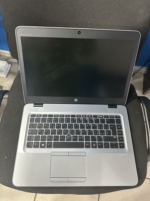 Vand laptop hp elitebook 840 g4 i5 7200 8gb ssd 256gb full hd