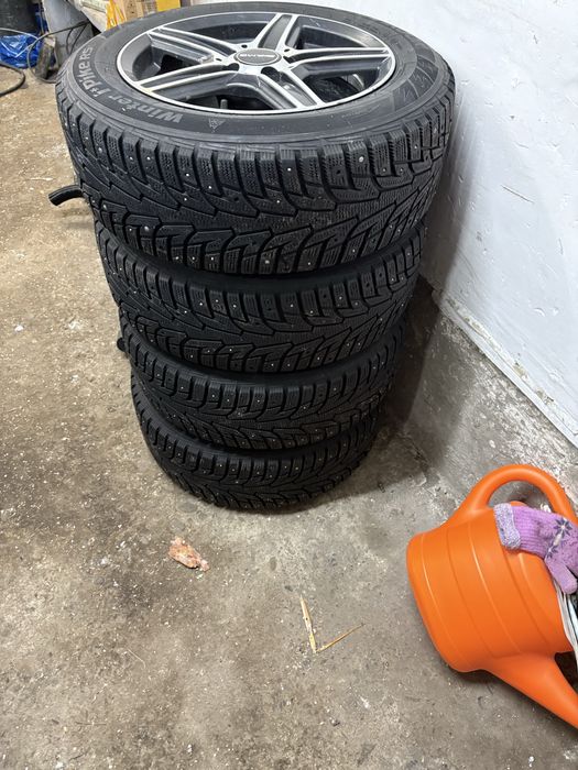 Продам диски с резиной