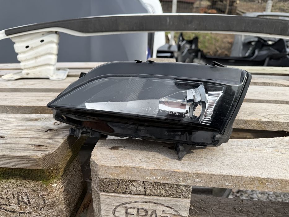 Халоген VW Golf 7.5