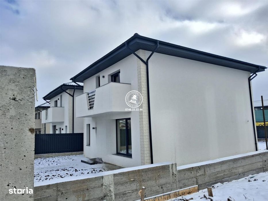 Vila tip Duplex de vanzare Valea Lupului