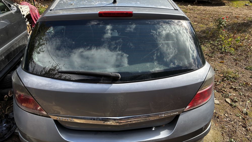 Заден капак Opel Astra H