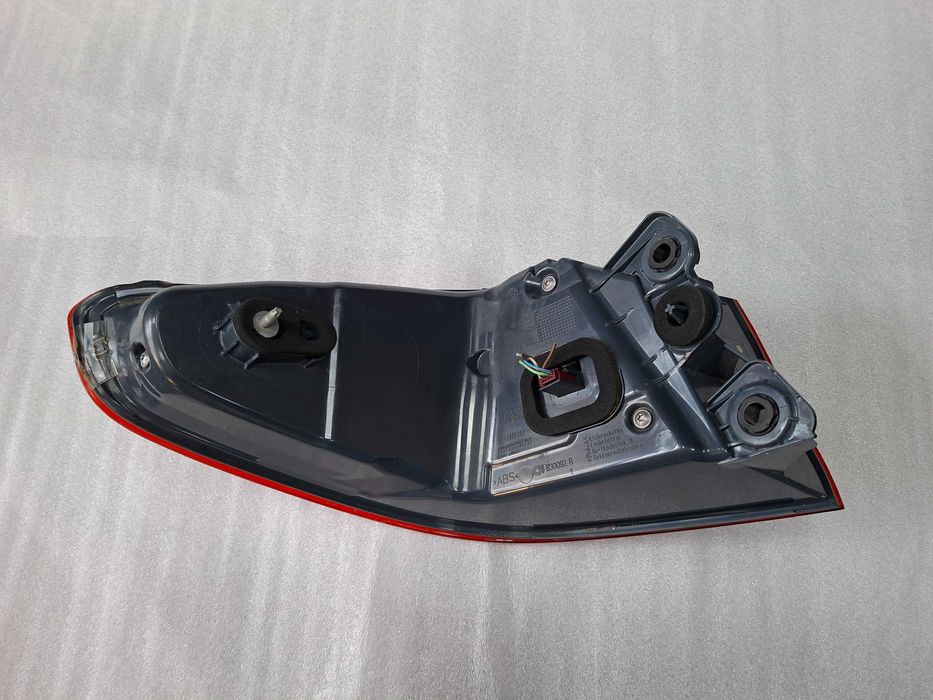 Десен стоп BMW G30 F90 USA - 7376470
