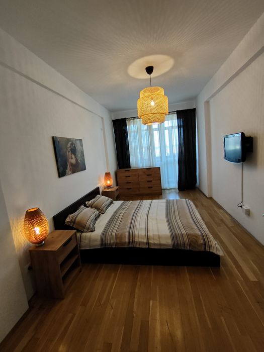 Apartament 2 camere/ Cartier Latin/ Centrala proprie/ Loc de parcare