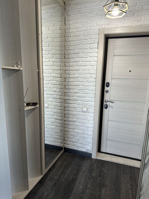 Посуточно однакомнатная центр Атриум