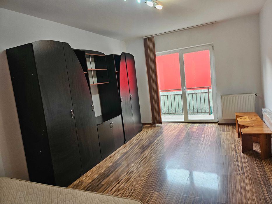 Ap 2 camere, 50 mp, Eroilor 84 în spate la Profi