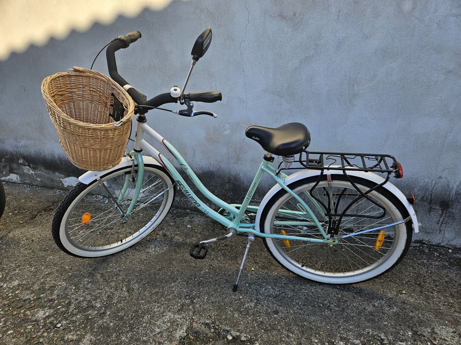 2 biciclete Schwinn Cseppel de vanzare.