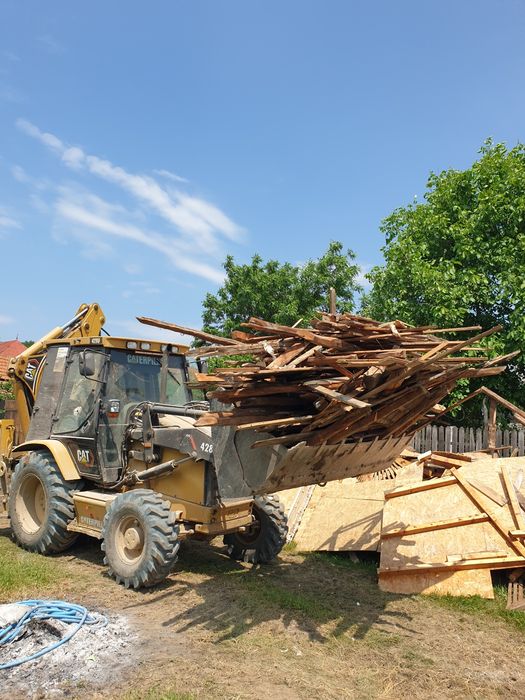 Inchiriez buldoexcavator