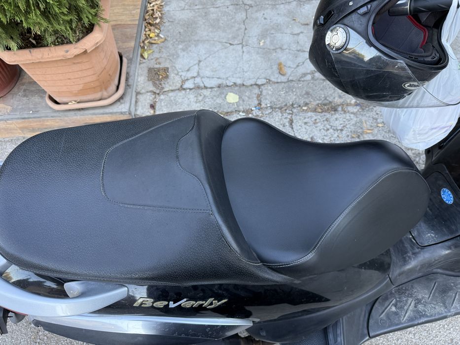 Скутер Piaggio Beverly