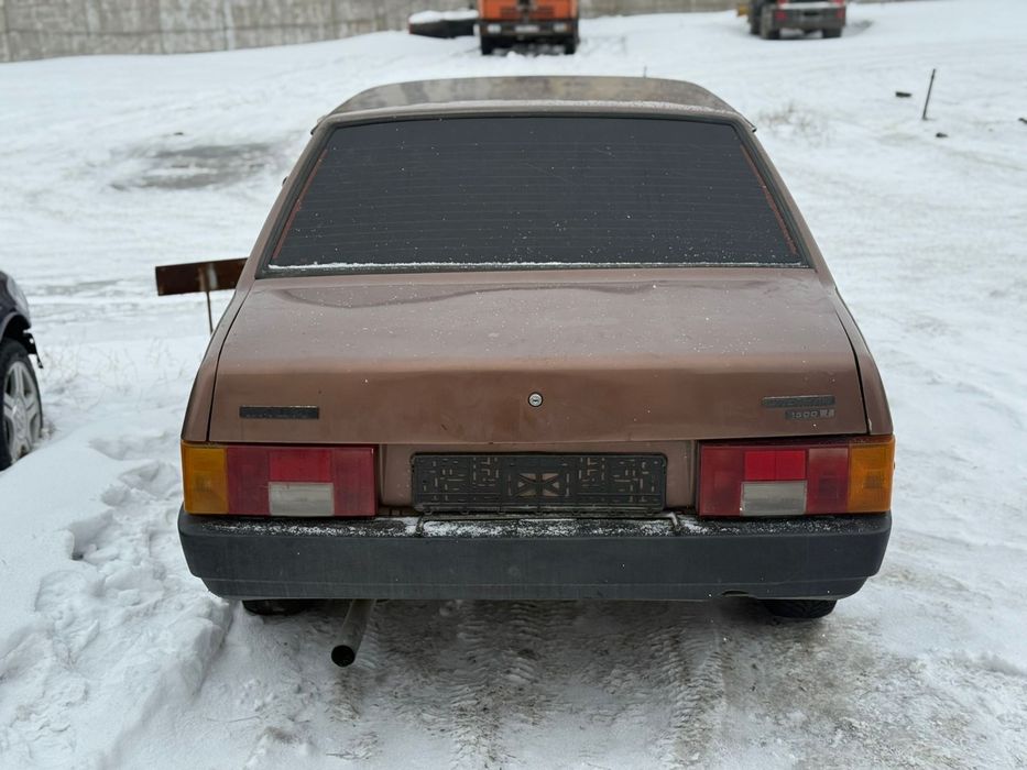 Продам ваз 21099