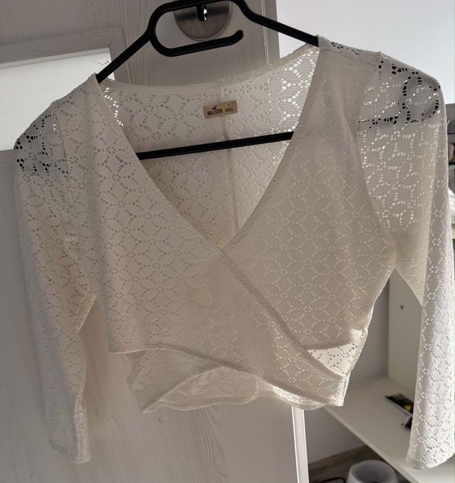 Bluză Hollister originală din dantelă albă – mărimea S