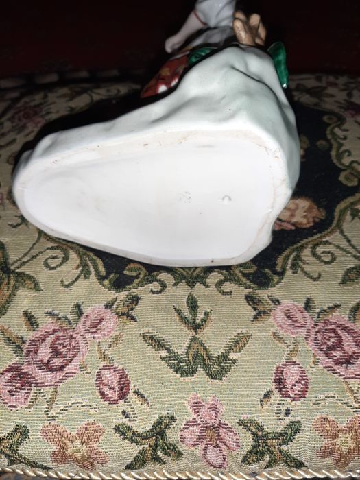 Статуэтка старая советских времен