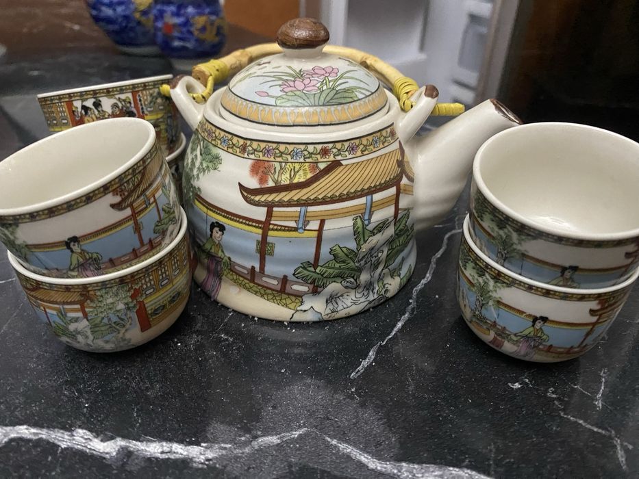 Продам чайный сервиз