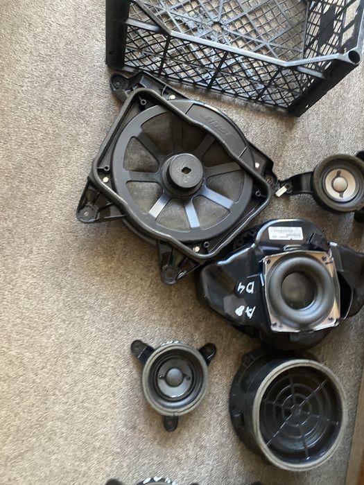 Тонколони, говорители Bose за Audi A8 d4