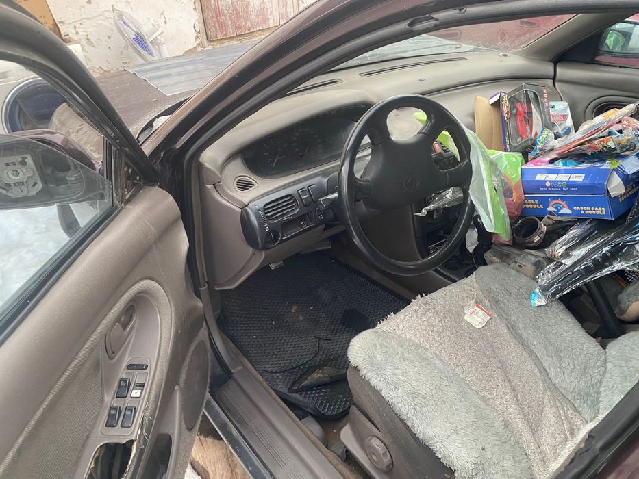 Срочно продам Мазда кронос