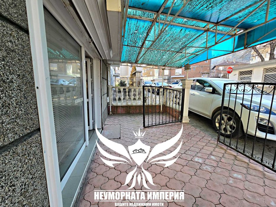 Дава се под наем Магазин в Асеновград - 21 кв.м за 207 € - Снимка #15