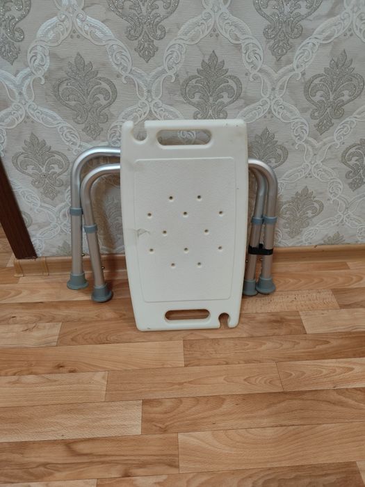 Инвалидная коляска