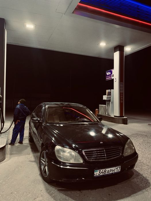 Разборга Мерс 220