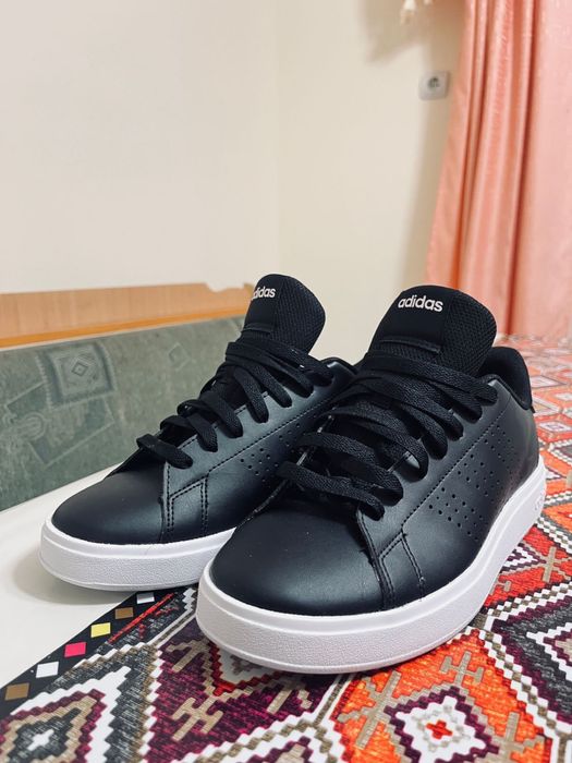 Adidas Advantage Base