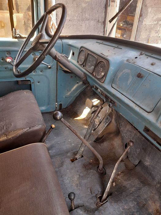 Продам машину Зил 157