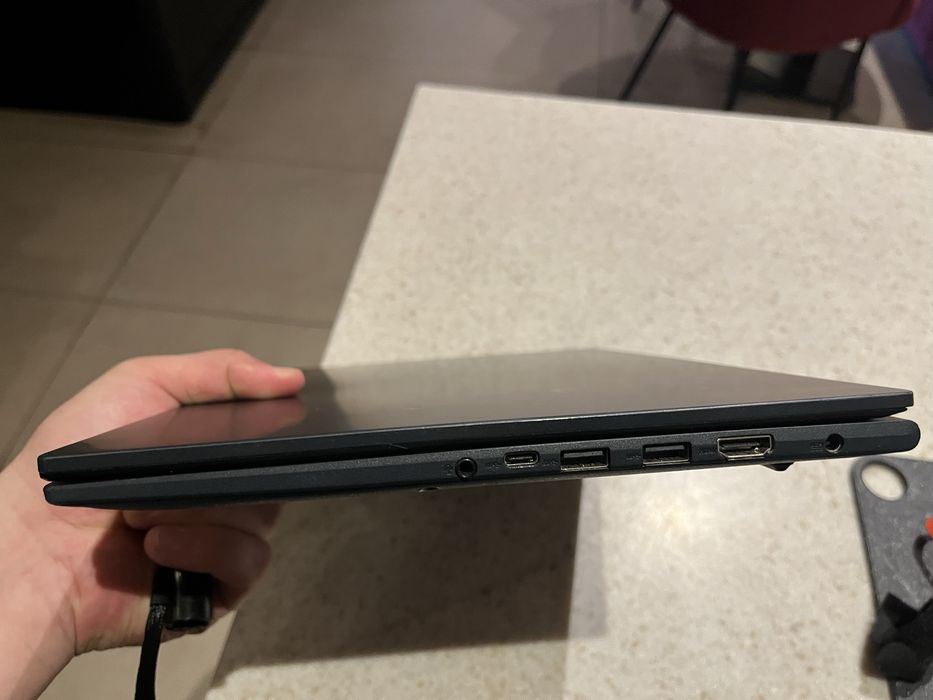 ASUS Vivobook X1502ZA