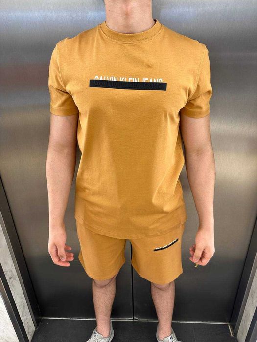 compleu bermuda tricou calvin klein