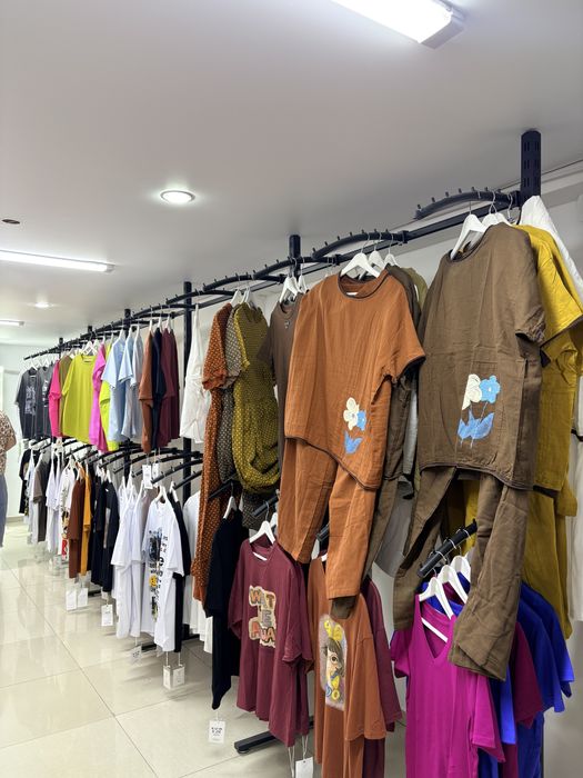 Стойка,вешалка,зеркало,камера