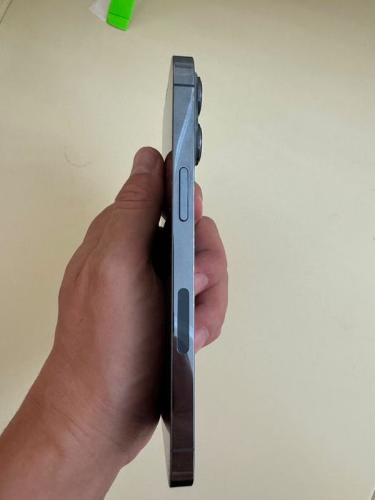 Iphone 13 pro Sierra Blue