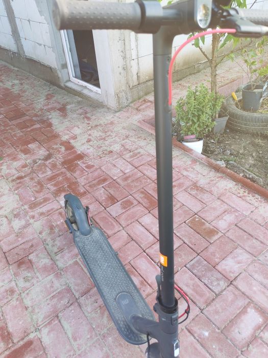 Xiaomi Mi Electric Scooter Pro