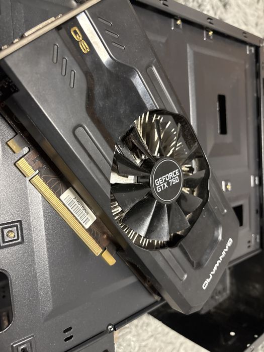 Placa video nividia geforce gtx750 gs