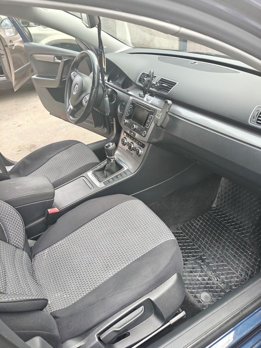 Vand VW Passat B7 - 2014