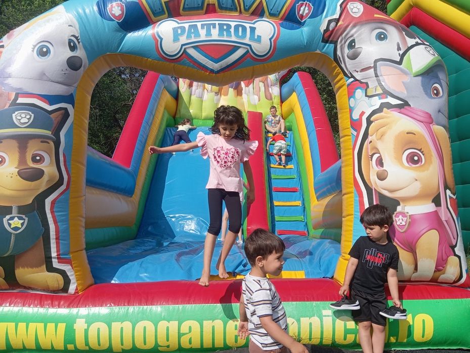 Închirieri topogane gonflabile tobogane carusel