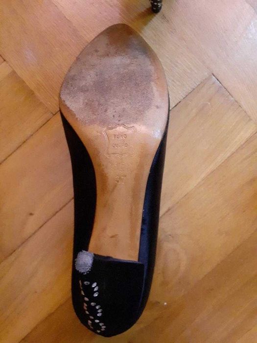 Vand pantofi Christian Dior,mar.37-37,5