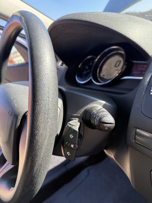 Vând Renault Megane 2013