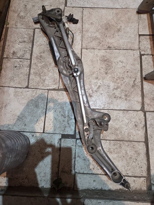 Трапеция дворников бмв е38. 7