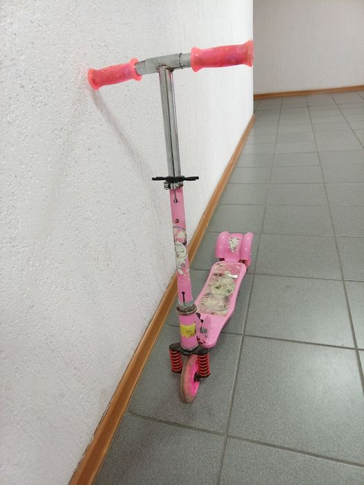 Самокат детский для девочки